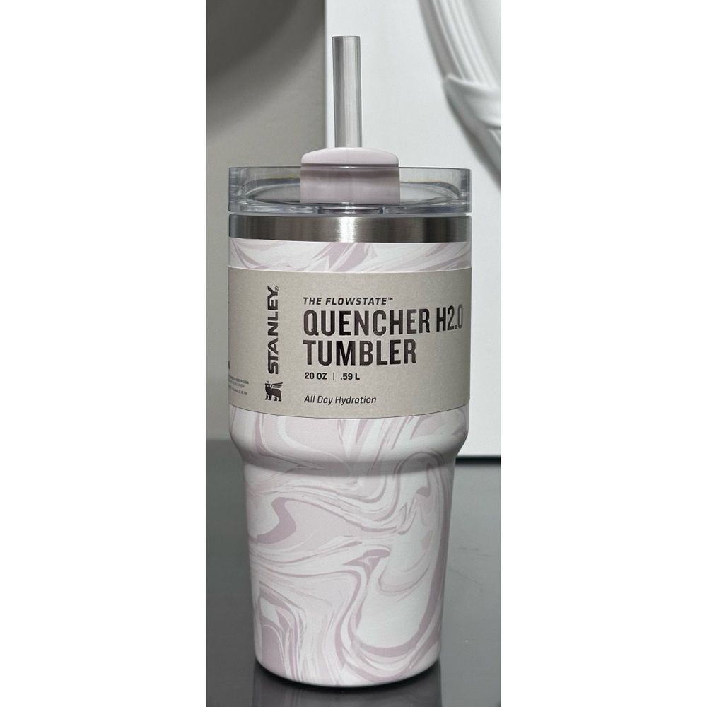 Stanley Quencher H2.0 FlowState 20oz Tumbler, ROSE QUARTZ SWIRL‎